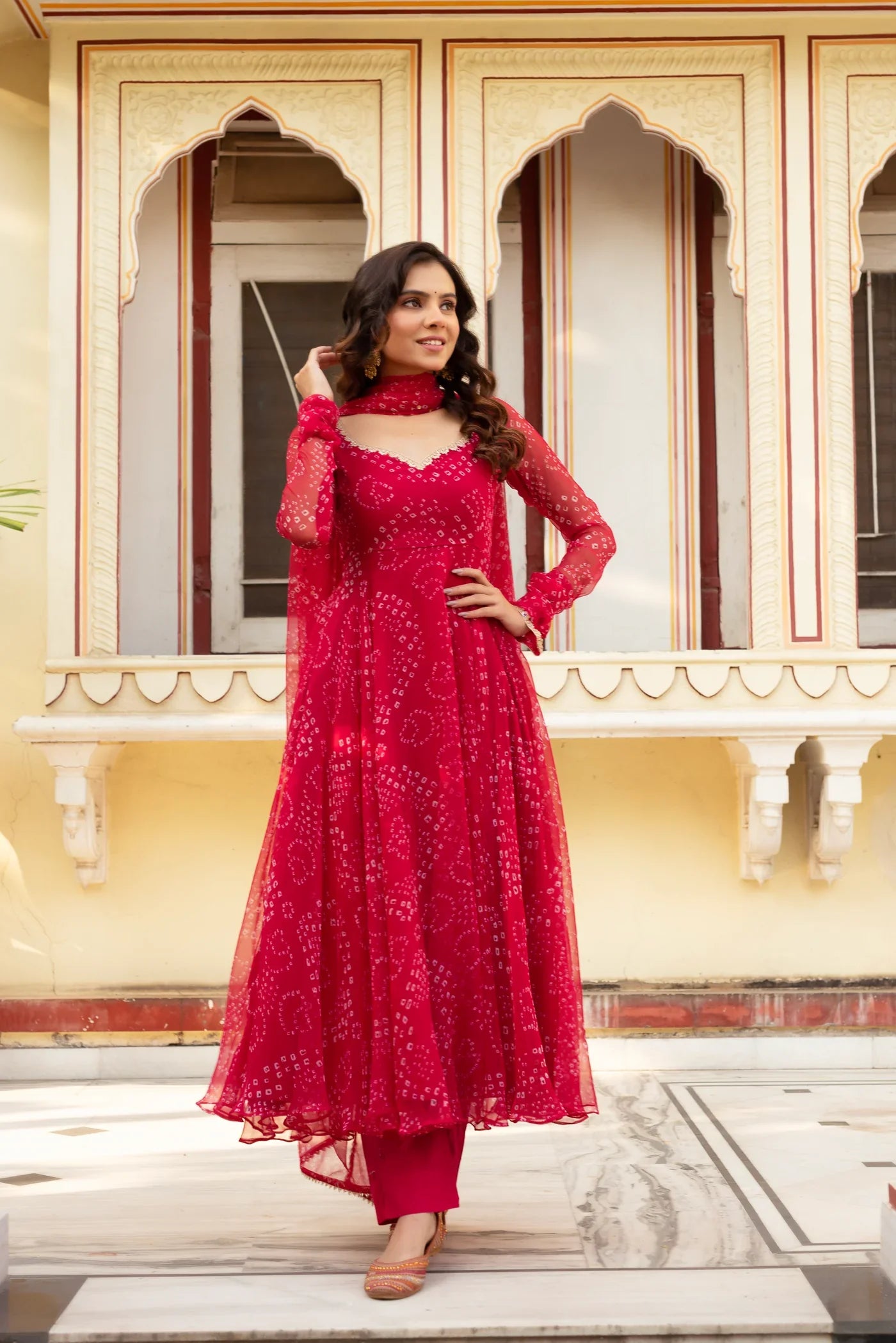 Beautiful  Dhani Red Suit Set